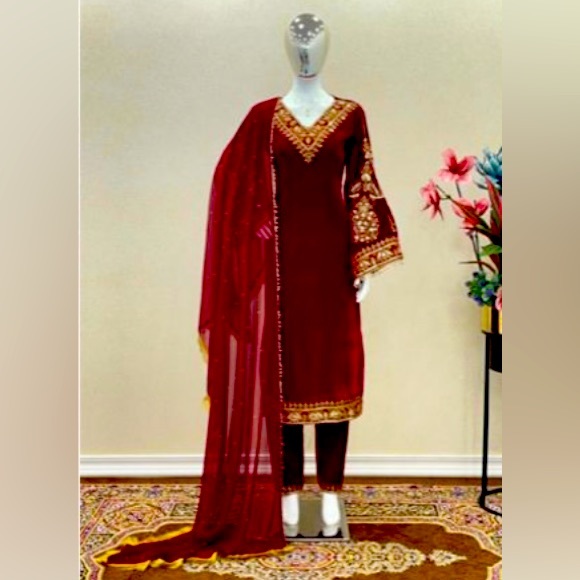 velvet suit pakistani style - Picture 1 of 2